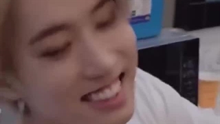 Happy birthday han(با تاخیر البته)