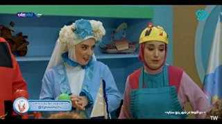 نیلوفر همرنگ ( خانم معلم شهر پنج ستاره) ۱۵