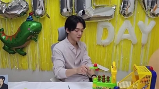 ترکیب زبان کره ای و انگلیسی با چن (نامو ایزی)