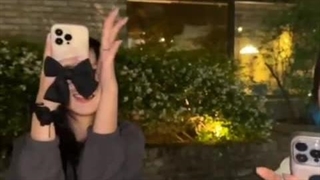 آپدیت اینستاگرام چریونگ   "چشم و بینی پف‌کرده بخاطر آلرژی مثلا سعی کردیم مثل نسل MZ عکس بگیریم"