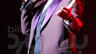 تشویق بی پایان مهران مدیری در کنسرت علی زندوکیلی در برج میلاد