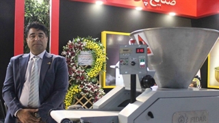 گفتگو با محمدهاشم سرشار مدیرعامل شرکت فیدار صنعت سرشار در نمایشگاه صنعت غلات، آرد و نان