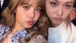 فیلیکس و لیسا(تا حالا ندیده بودم فیلیکس اینقدر به یه دختر بچسبه. بنظرتون عروسی داریم؟ اخه فیلیکس 25 سالشه لیسا 28)