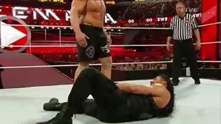 براک لزنر مقابل رومن رینز