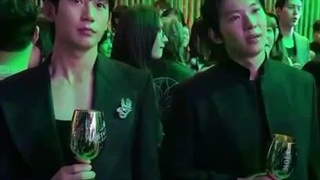 عرررر جونگ هه این هم بوده کاش جیسو هم بود باز شیپ میکردم.