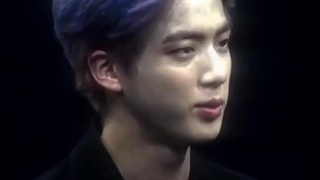 یادی کنیم از زمانی که جین موهاشو رنگ کرد^^