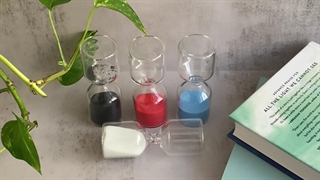 ساعت شنی لوکس کاربردی کوچک