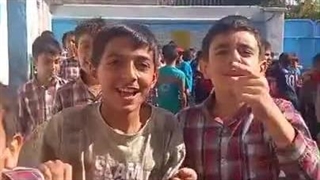 محبوبیت رزیتا دغلاوی نژاد معروف به خاله فرشته مهربون نزد دانش آموزان