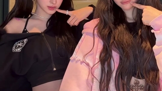 آپدیت Meovv با Ella و Anna