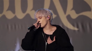 TXT (투모로우바이투게더) - 'Where Do You Go?' - stage show (اجرای زنده جدید ور دو یو گو از تی اکس تی)