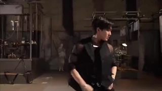 چالش تیک تاک استری کیدز (چانگبین) با آهنگ DO IT