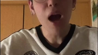 میزان راز داری من جلو دوستام: