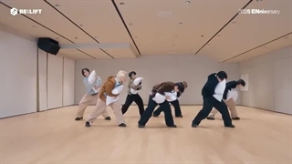 [سالگرد ۲۰۲۵] اجرای رقص 'Chamber 5 (Dream of Dreams)' انهایپن (نسخه ۲۰۲۵)