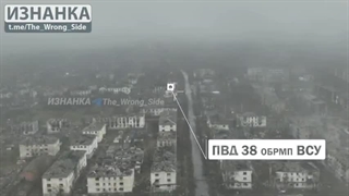 لحظه اصابت بمب ارتش روسیه به ساختمان پدافندی اوکراین