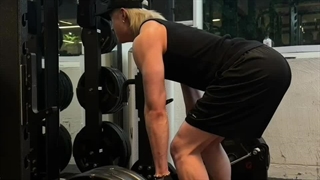 آپدیت بابل بنگ چان(وزنه 200کیلویی میزنه)Stray Kids♡