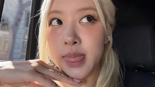 آپدیت اینستاگرام | رزی "یک سالگی مبارک P:"