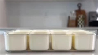 خوراکی های صورتی