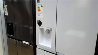 یخچال فریزر ساید بای ساید ال جی J257 رنگ نقره ای و سفید