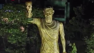 کشور هند مجسمه لیونل مسی رو ساخته