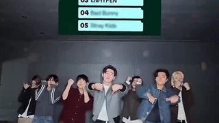 آپدیت تیک‌تاک انهایپن به مناسبت سوم شدنشون توی تیک تاک...هپییییی