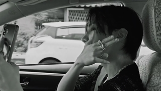 ام وی اهنگ killin' it girl از جیهوپ عضو بی تی اس با همکاری گلوریلا