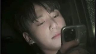 من دارم نگاه میکنم گوشیش چند درصده