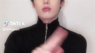 تیکتاک پسر کیوت و حبه قندمون سونو شی ^^