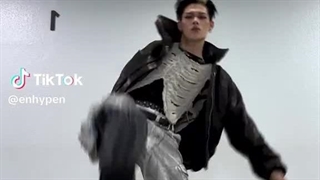 تیکتاک Knife نیکی انهایپن ♡°♡