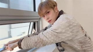 بیوگرافی آرنو‌ آلفا درایو وان ALPHA DRIVE ONE