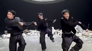 شورتز یوتیوب اکسو با ییشینگ کیونگسو و سوهو