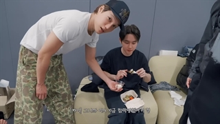 یوتیوب اکسو + زیرنویس انگلیسی