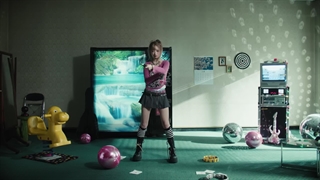 اپدیت پلتفرم های آیو با ری و کپشن COMING SOON که برای احتمالا برای سولو دبیو یا کامبک آیو هستش