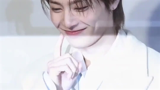 استایل جونگین در ایونت کمپینِ تابستانیِ برند Bottega Veneta