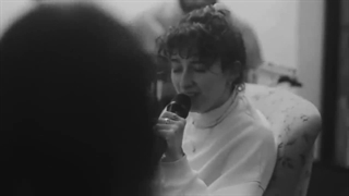 Melike_Şahin_-_Kara_Gözlüm__Assos_Live_(720p)