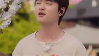 اجرای جدید آهنگ popcorn از کیونگسو در برنامه Dingo music