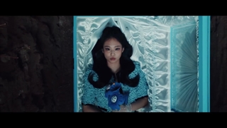 LOVE HANGOVER-JENNIE