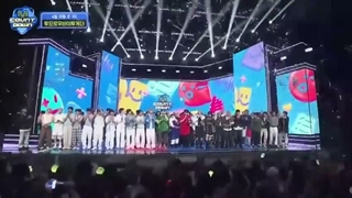 برد دوم Stick With You تی اکس تی در Mcountdown (با کورتیس)