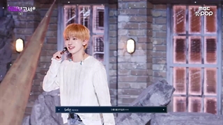 پشت‌صحنه ضبط Stick With You تی‌اکس‌تی در Music Core