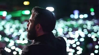همخوانی مردمی در میدان انقلاب - جاویدان ایران عزیز ما - میلاد امام رضا(ع) 1405