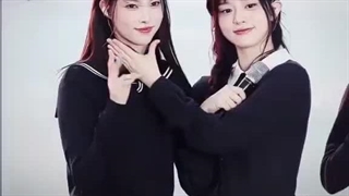 illit's Yunah and minju