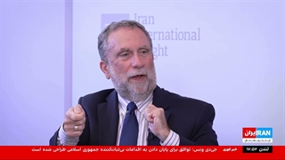 29) کلیپ با مشارکت دایی (آقای رابرت ساتلوف)؛ خواهرزاده و شوهرخاله دکتر الکس کاین