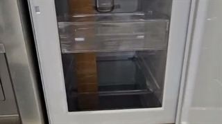ویدیو نگاه نزدیک به یخچال ال جی J348 نقره ای