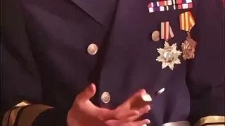 یه لحظه جذاب از لینگ هه : بنازمم این همه جذابیت